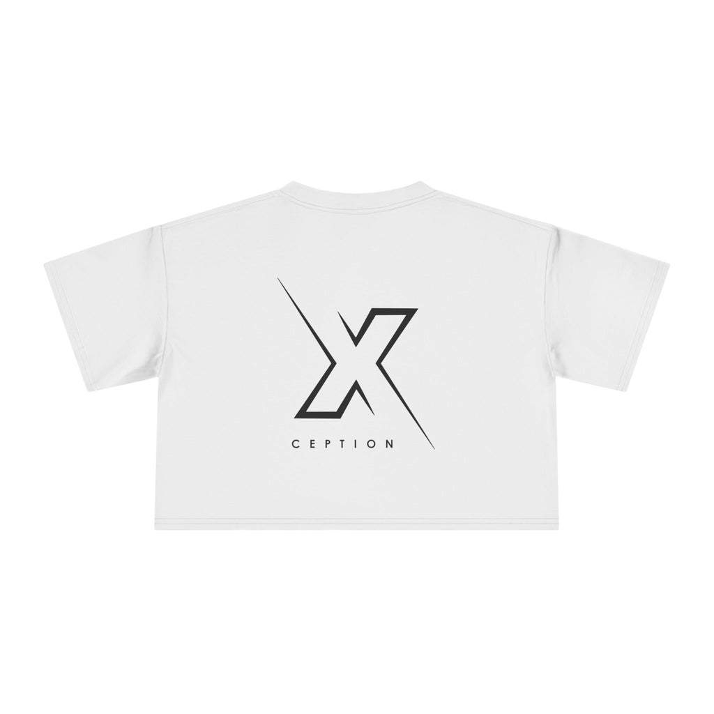 T-shirt court chic X-CEPTION pour femme, design tendance, mode quotidienne, tenue décontractée, style urbain, cadeau pour elle, essentiel pour l'été