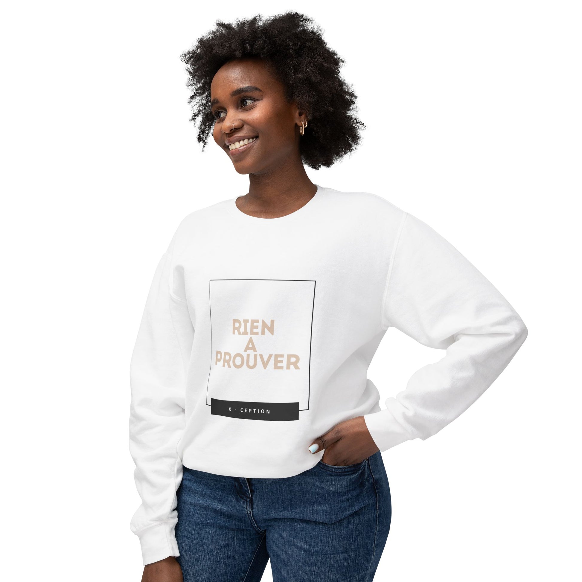 Sweat-shirt ras du cou léger unisexe X-CEPTION au design minimaliste, idéal au quotidien, idéal pour les temps frais et tendance.