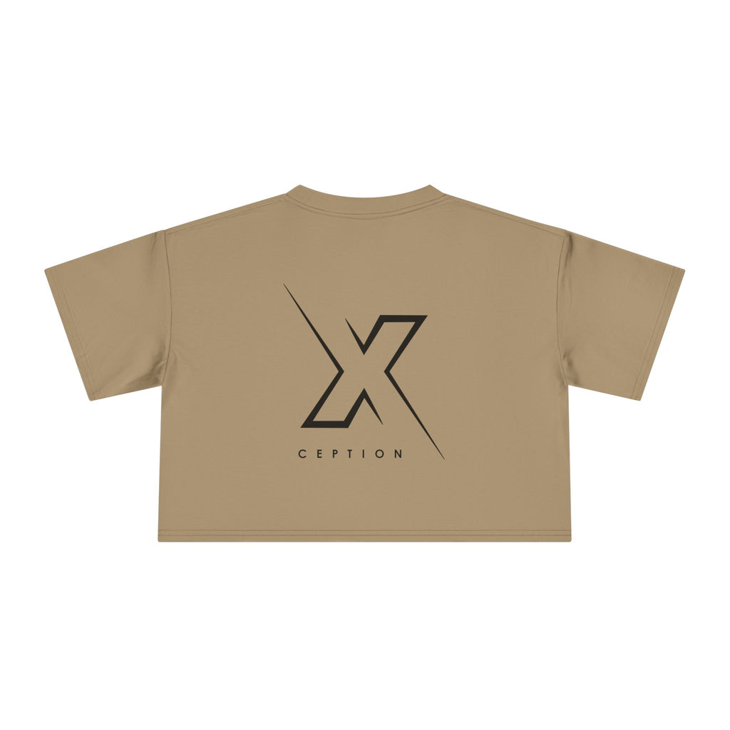T-shirt court chic X-CEPTION pour femme, design tendance, mode quotidienne, tenue décontractée, style urbain, cadeau pour elle, essentiel pour l'été