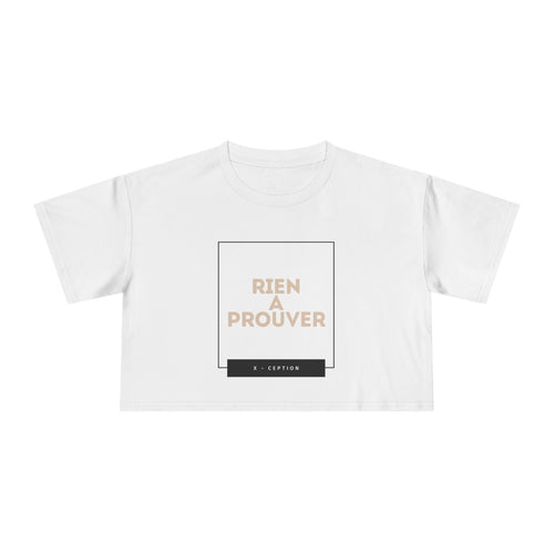T-shirt court chic X-CEPTION pour femme, design tendance, mode quotidienne, tenue décontractée, style urbain, cadeau pour elle, essentiel pour l'été