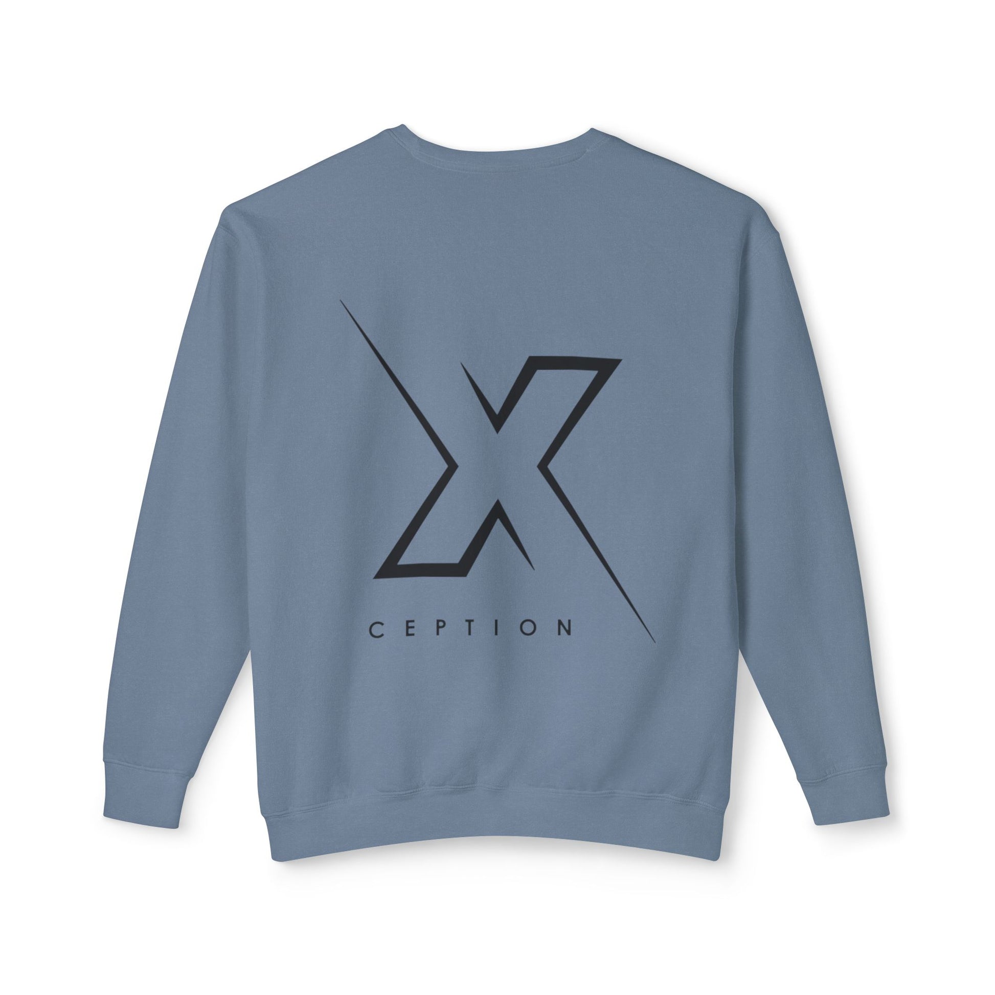 Sweat-shirt ras du cou léger unisexe X-CEPTION au design minimaliste, idéal au quotidien, idéal pour les temps frais et tendance.