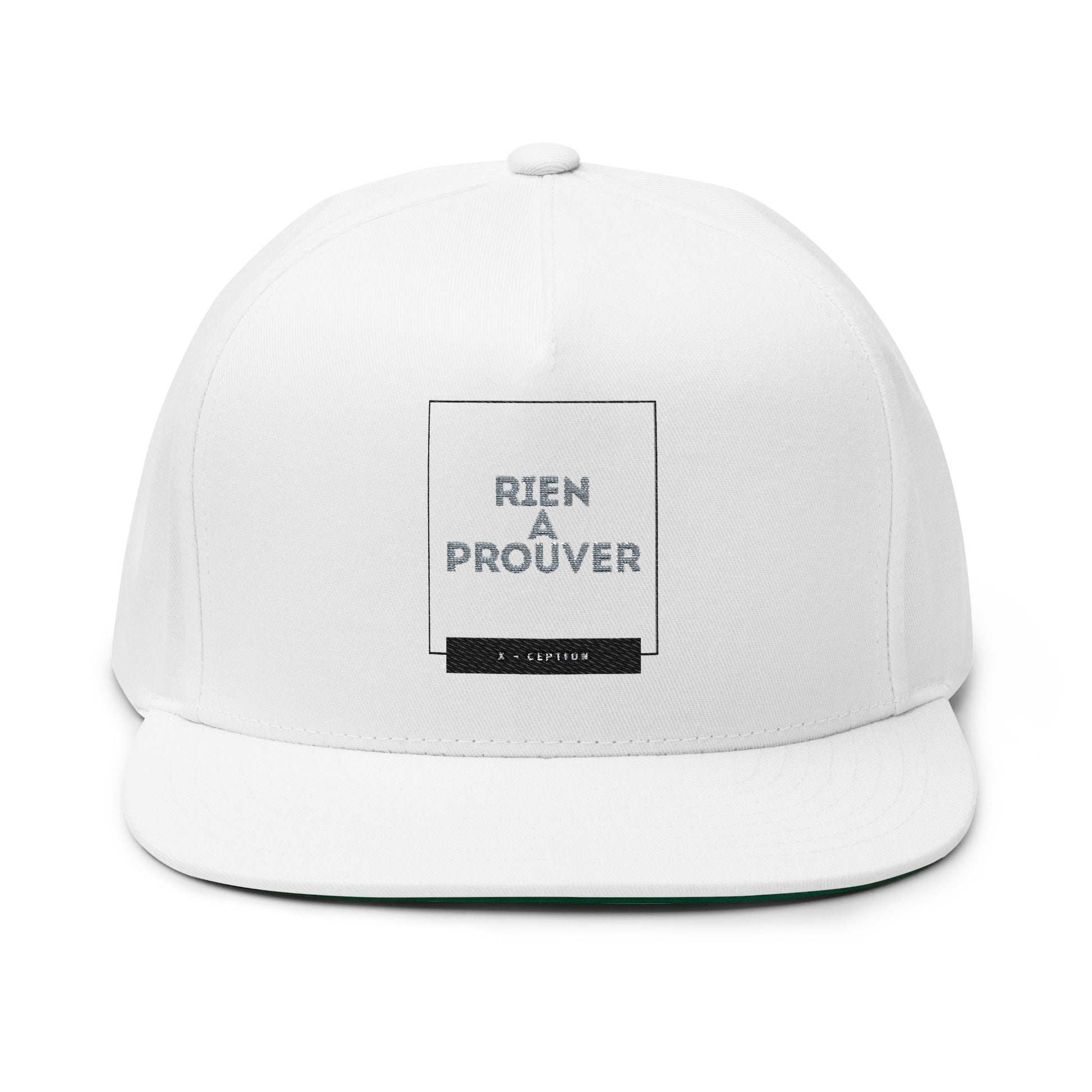 Casquette plate tendance X-CEPTION | Chapeau brodé élégant pour tenue décontractée, streetwear, cadeau pour lui, accessoire de mode, style estival, cadeau d'anniversaire