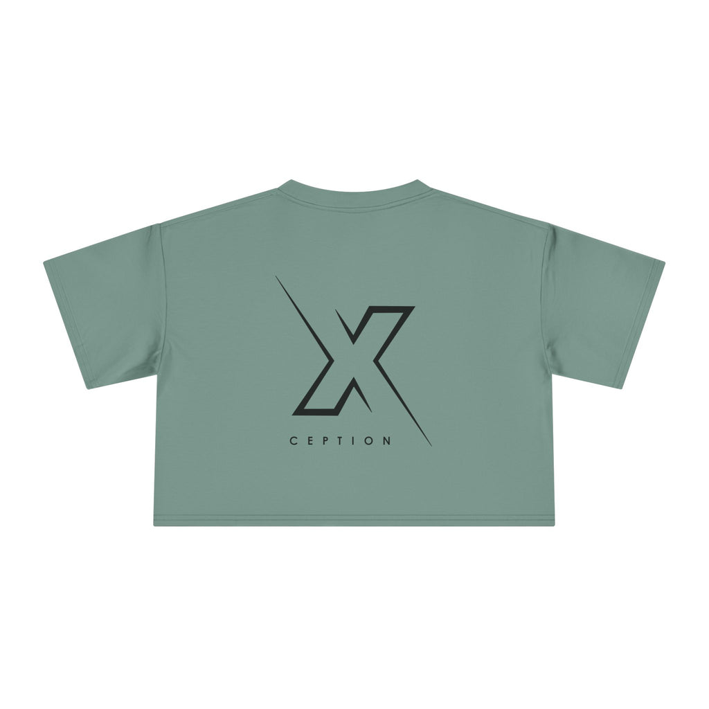 T-shirt court chic X-CEPTION pour femme, design tendance, mode quotidienne, tenue décontractée, style urbain, cadeau pour elle, essentiel pour l'été