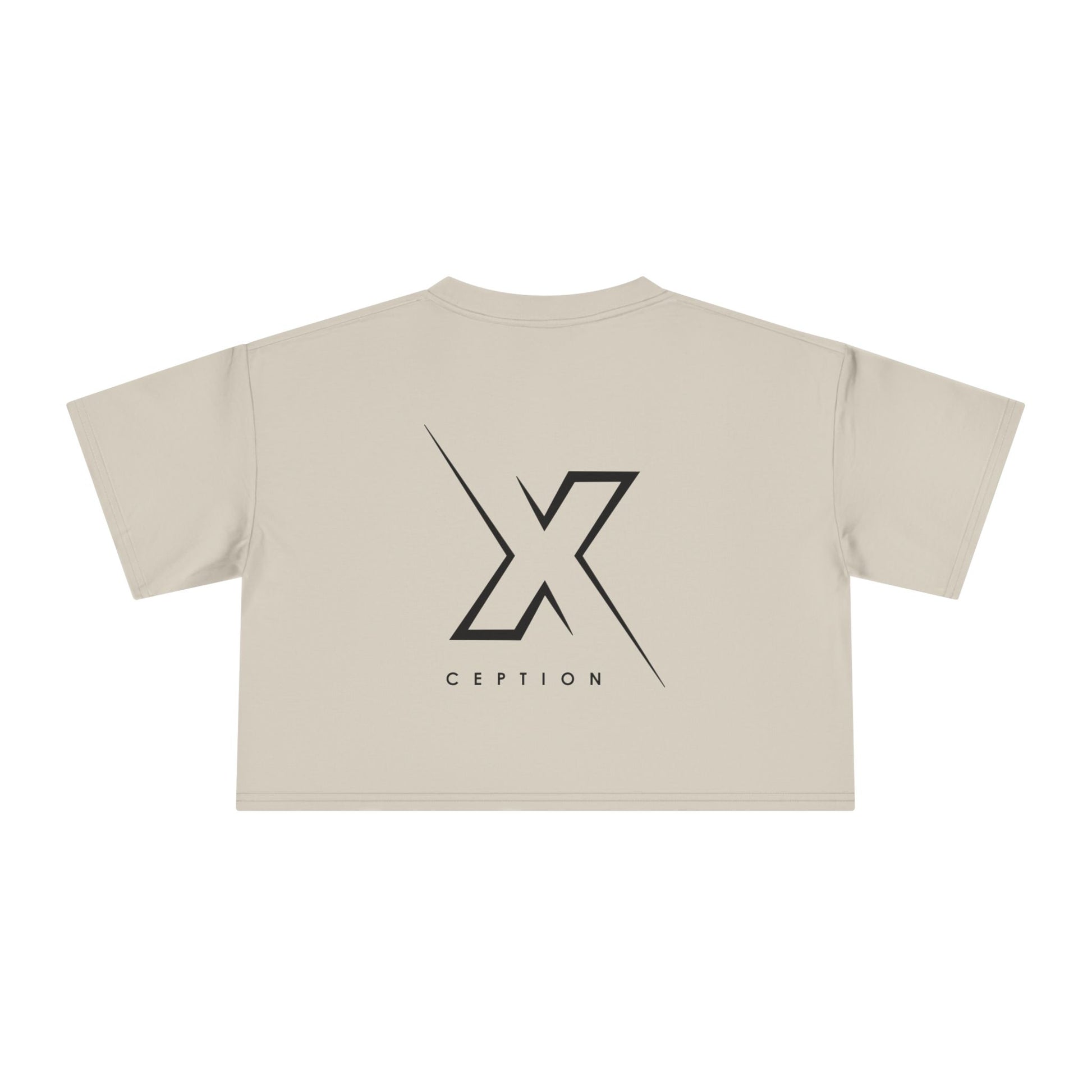 T-shirt court chic X-CEPTION pour femme, design tendance, mode quotidienne, tenue décontractée, style urbain, cadeau pour elle, essentiel pour l'été