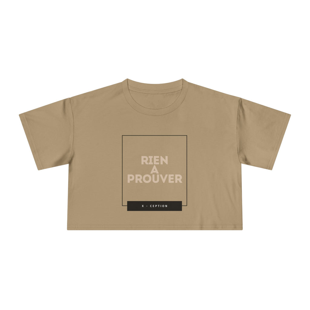 T-shirt court chic X-CEPTION pour femme, design tendance, mode quotidienne, tenue décontractée, style urbain, cadeau pour elle, essentiel pour l'été